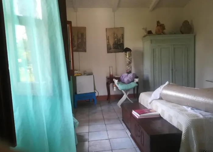 Le Tre Dame לינה וארוחת בוקר 3*