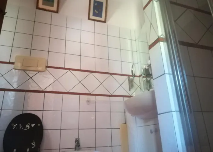 לינה וארוחת בוקר Le Tre Dame